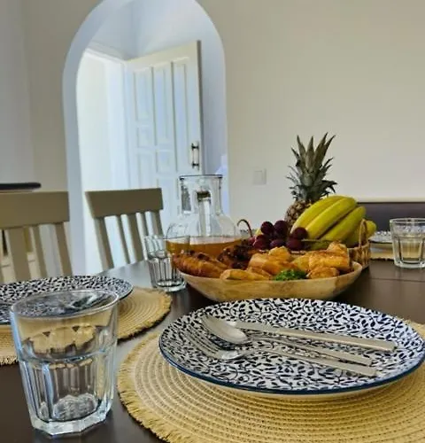 Ellie's House Tatil Evi *